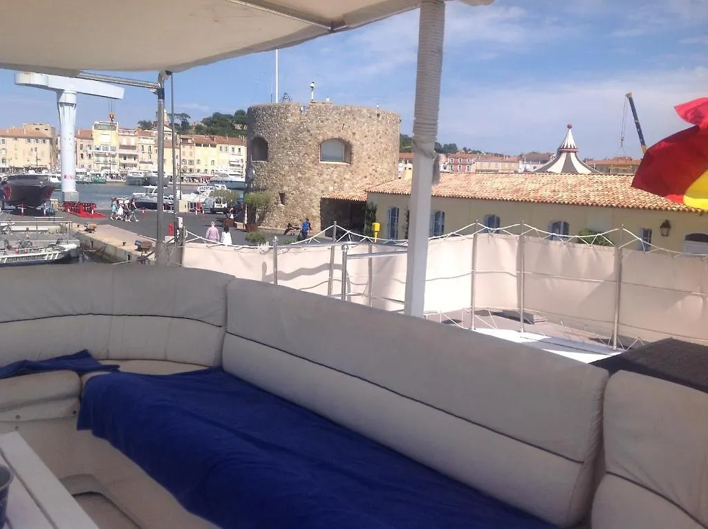 Hotel na wodzie Centaura Yacht Classique Hotel Saint-Tropez